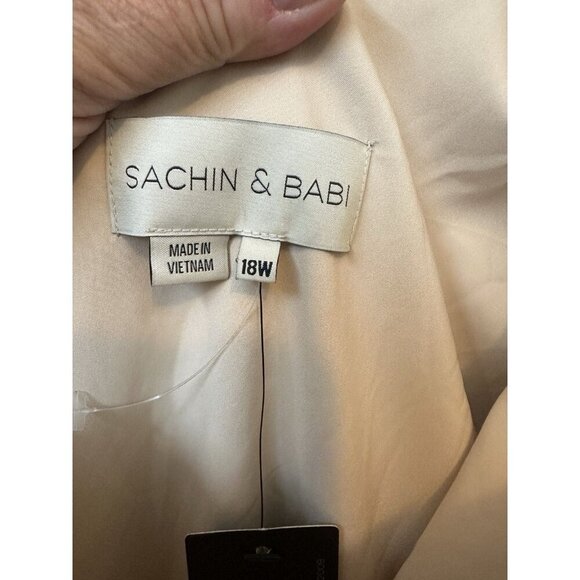 Sachin & Babi Chelsea Crinkle Satin One-Shoulder Gown 18W NWTs $185 Champagne - Picture 7 of 11